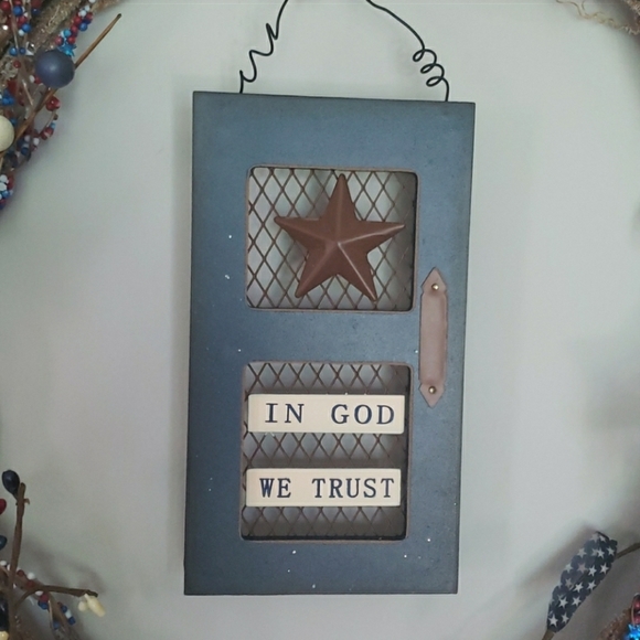 🇺🇲Handcrafted Patriotic Wreath🇺🇸 - Picture 2 of 5